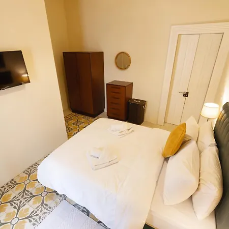 Holiday home Bormla 1